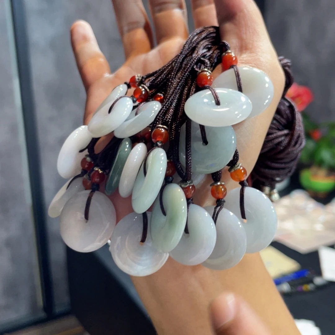 翡翠未镶嵌颈饰纯天然缅甸a货翡翠挂件