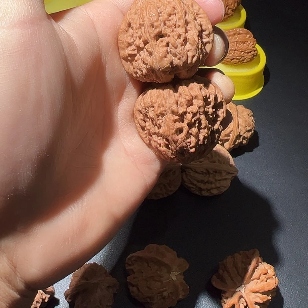 吊坠桃核平谷凹底