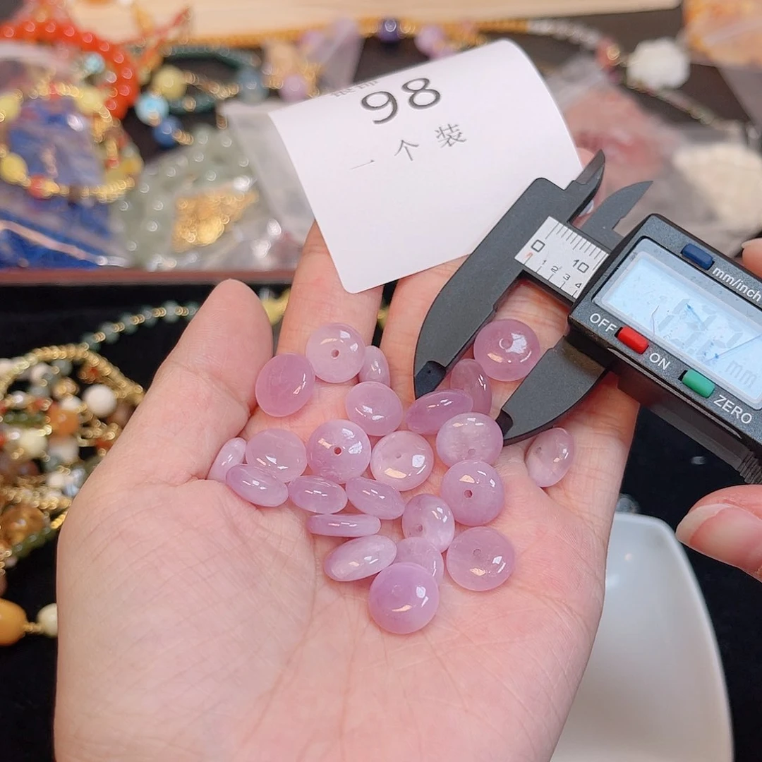 水晶珠宝半成品未镶嵌98 。