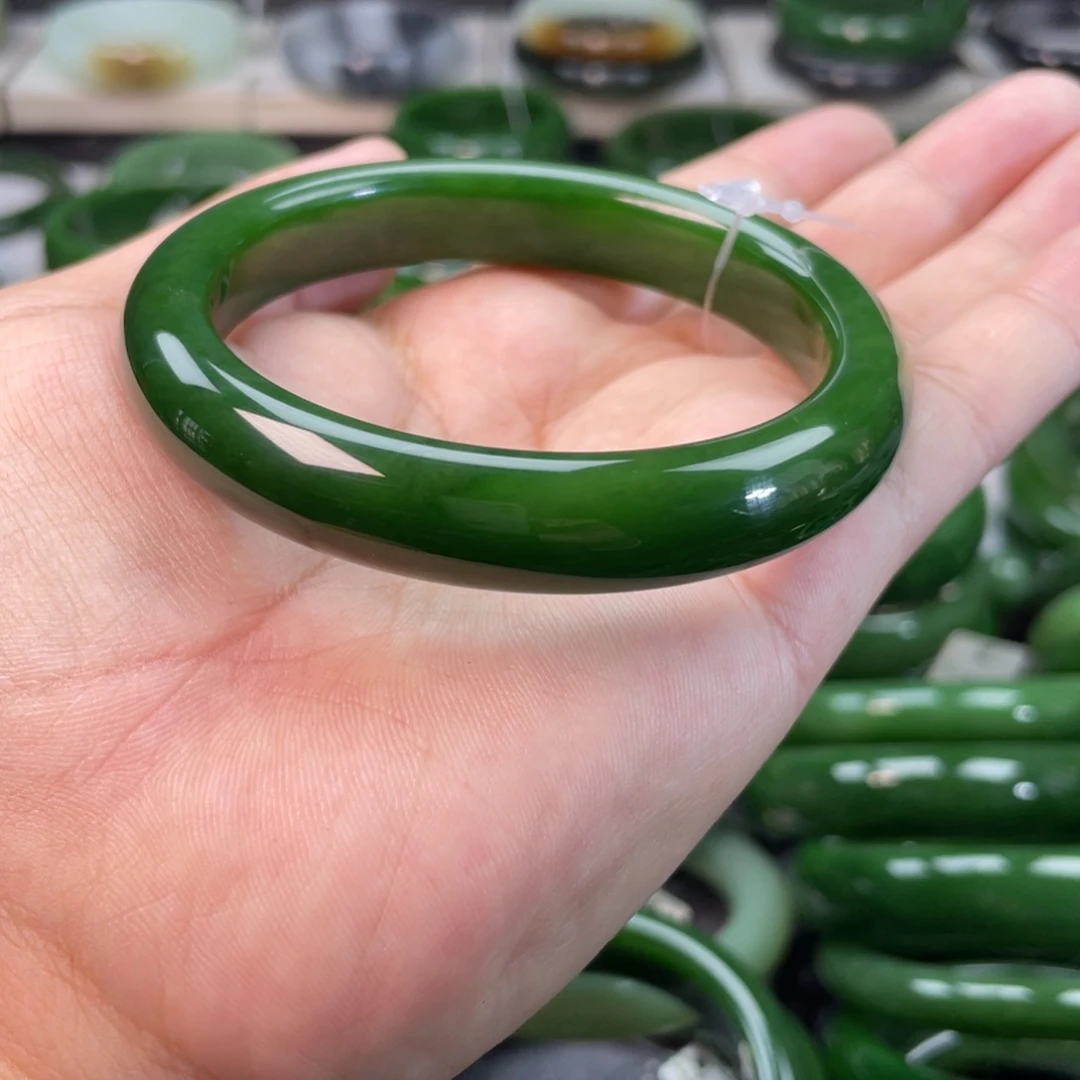 和田玉（碧玉）手镯未镶嵌