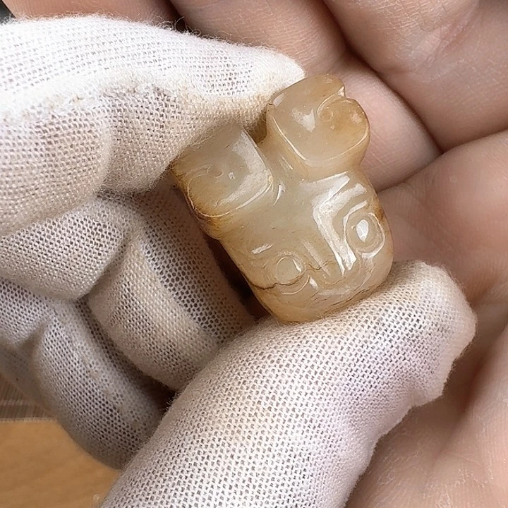 和田玉挂件未镶嵌道**活