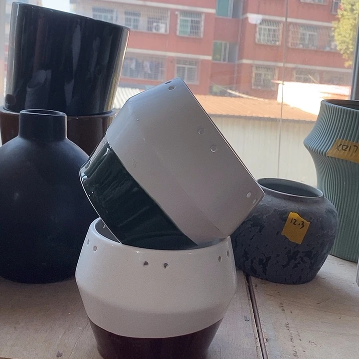 陶摆件陶盆有孔 瑕疵介意勿