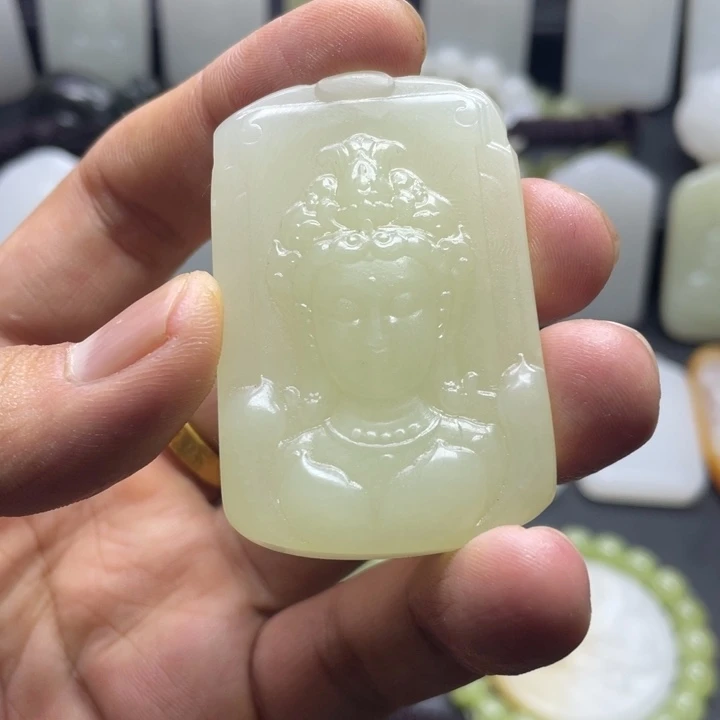 未镶嵌和田玉挂件