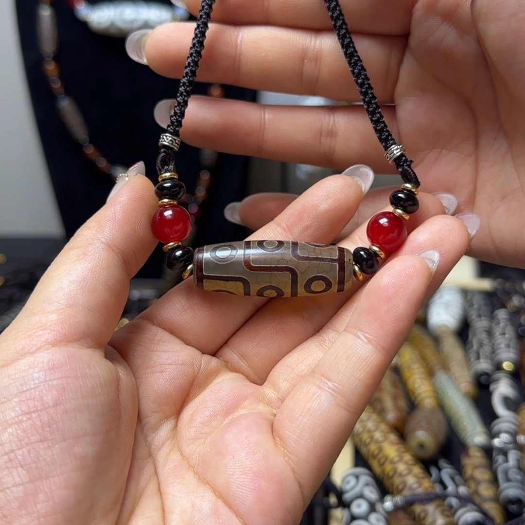 玛瑙/玉髓合金颈饰