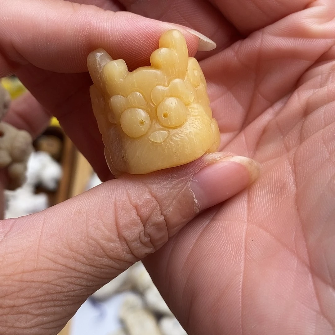 鹿骨把件43号奶龙跑环内径18左右