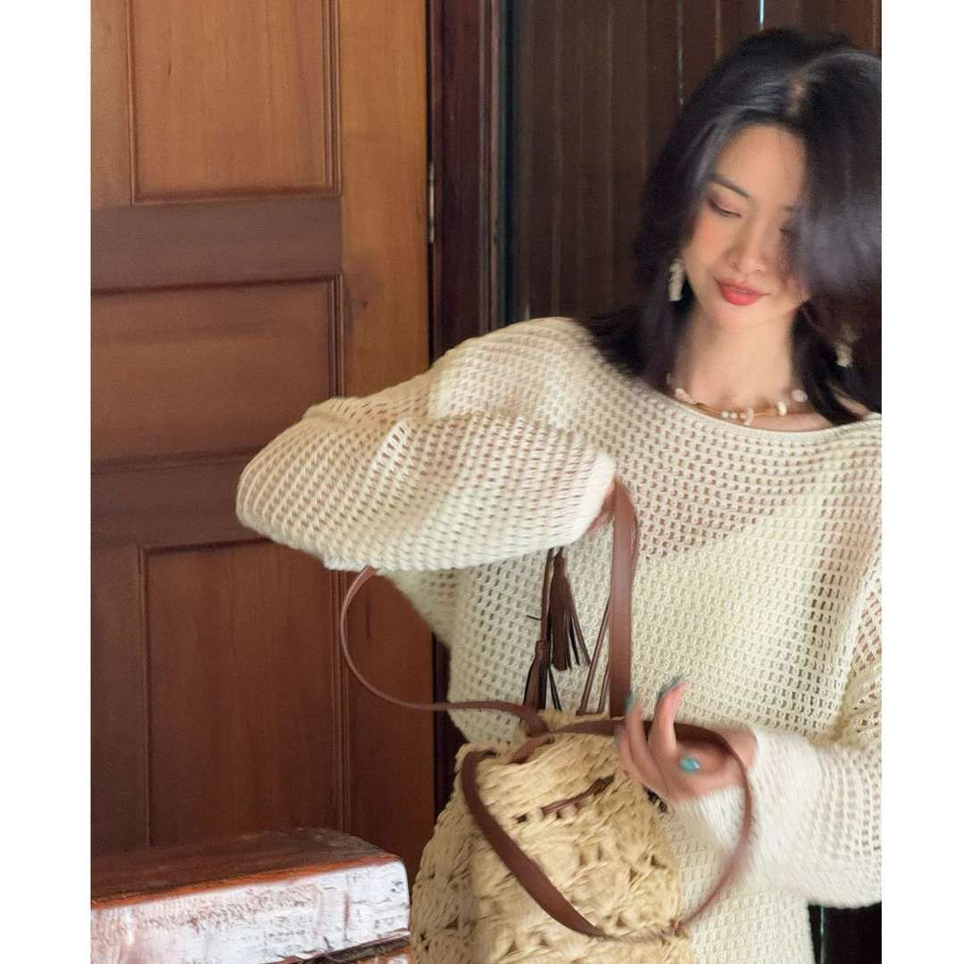 春夏叠穿罩衫慵懒感圆领长袖松镂空针织衫女