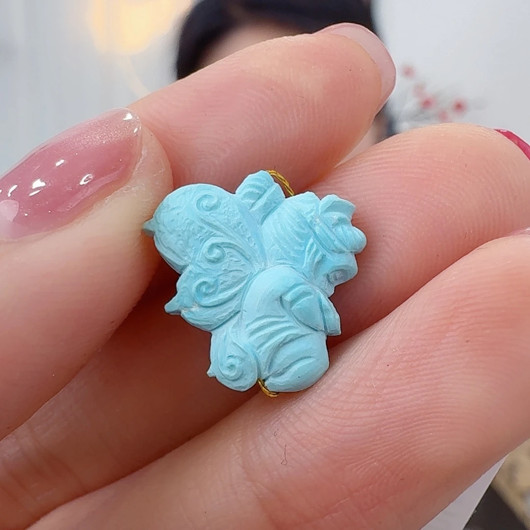 绿松石未镶嵌珠宝奇石