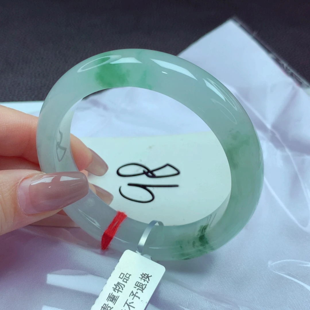 翡翠手镯未镶嵌手镯54