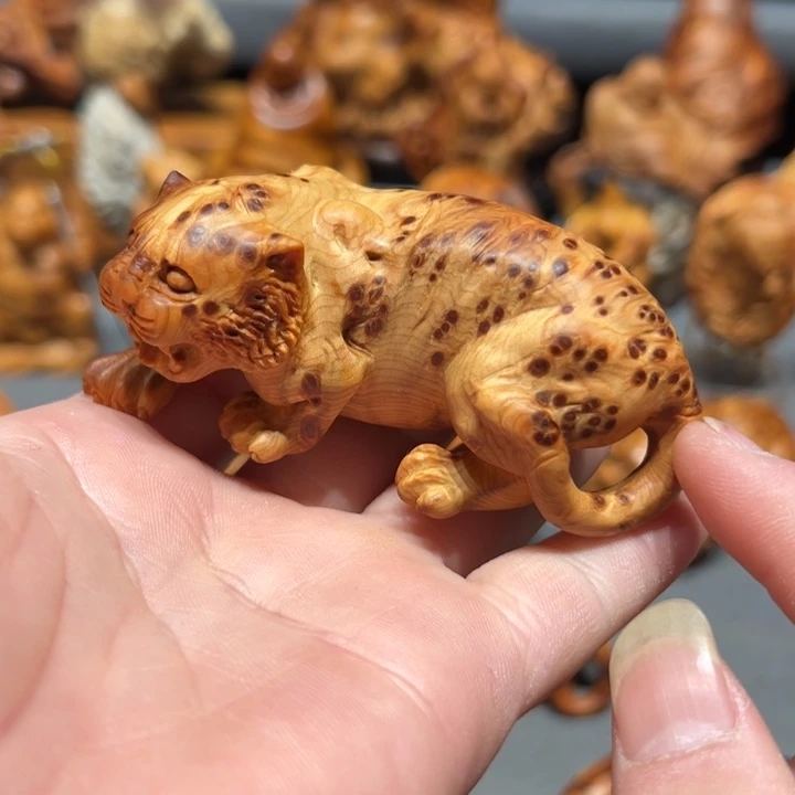 柏木（崖柏）点点关注