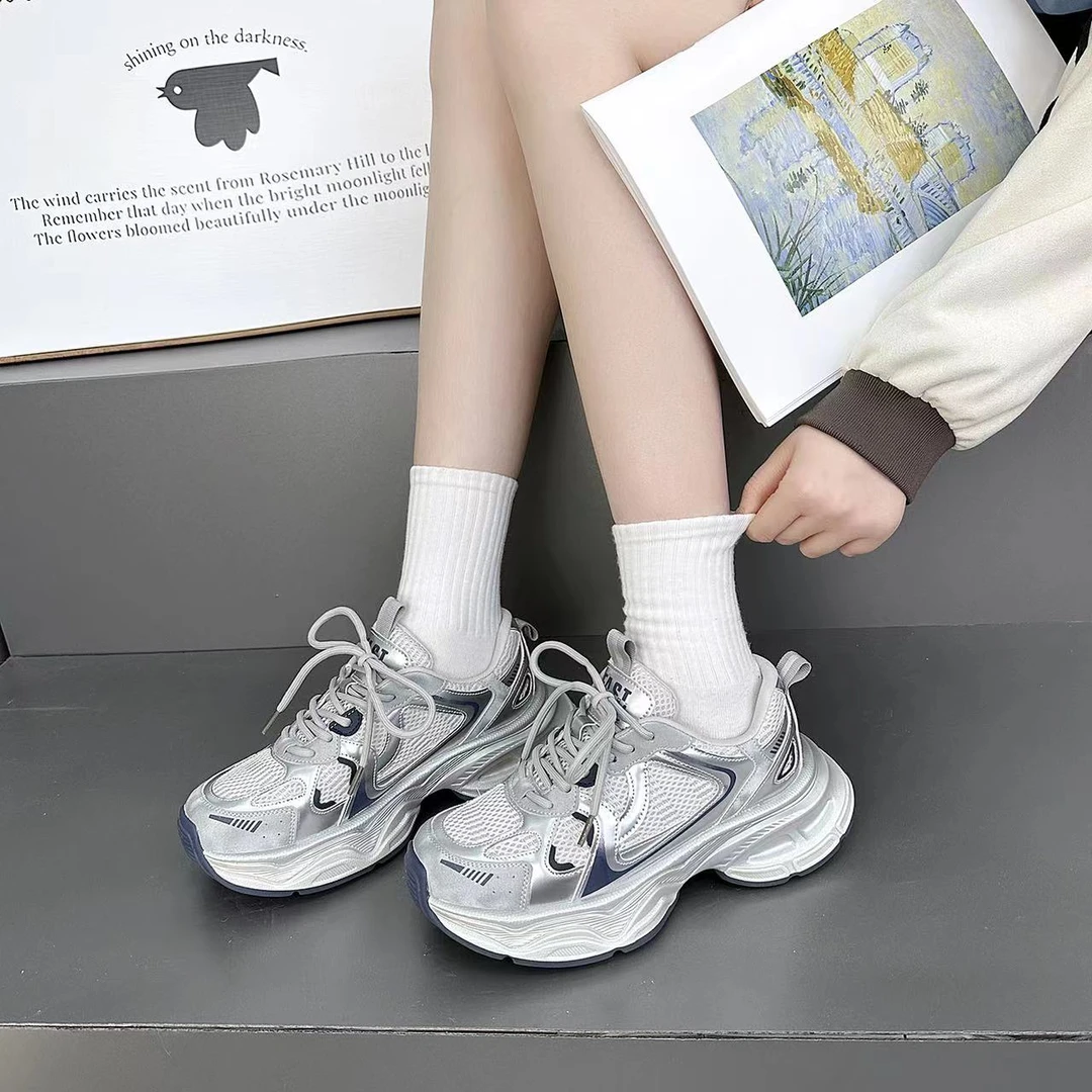 春季新款超火港风拼接运动老爹鞋春秋季网红女厚底百搭显脚小休闲