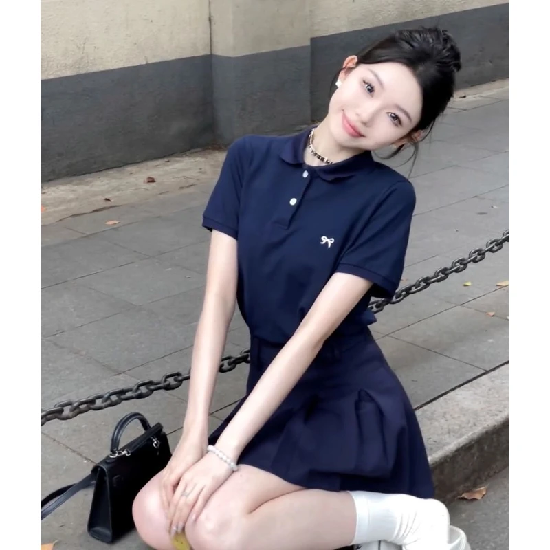 夏季新款休闲透气百搭简约风蝴蝶刺绣POLO领女T恤高腰显瘦百褶裙
