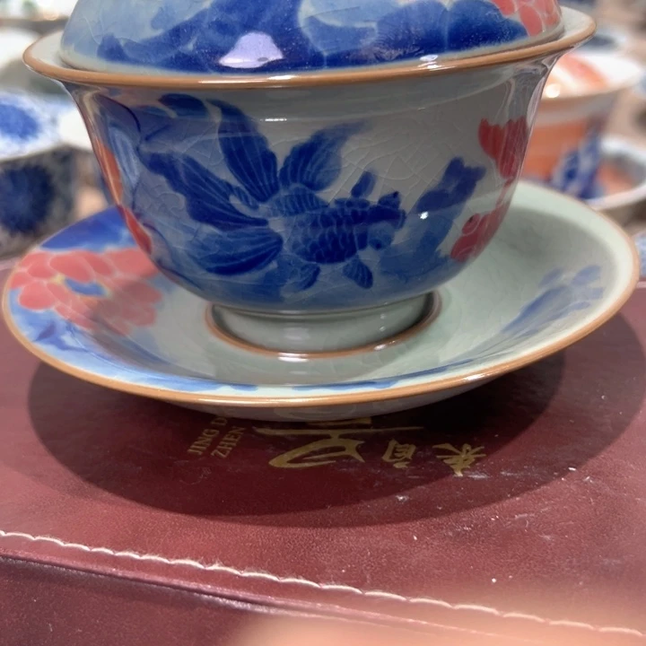 瓷片淘泥金玉满堂元宝盖碗微瑕