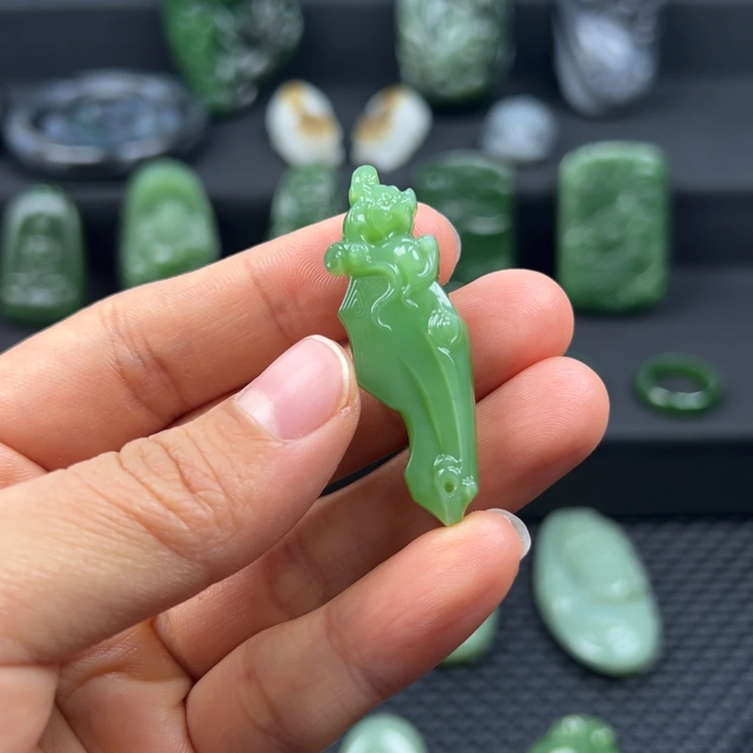 和田玉（碧玉）未镶嵌吊坠(不含链)