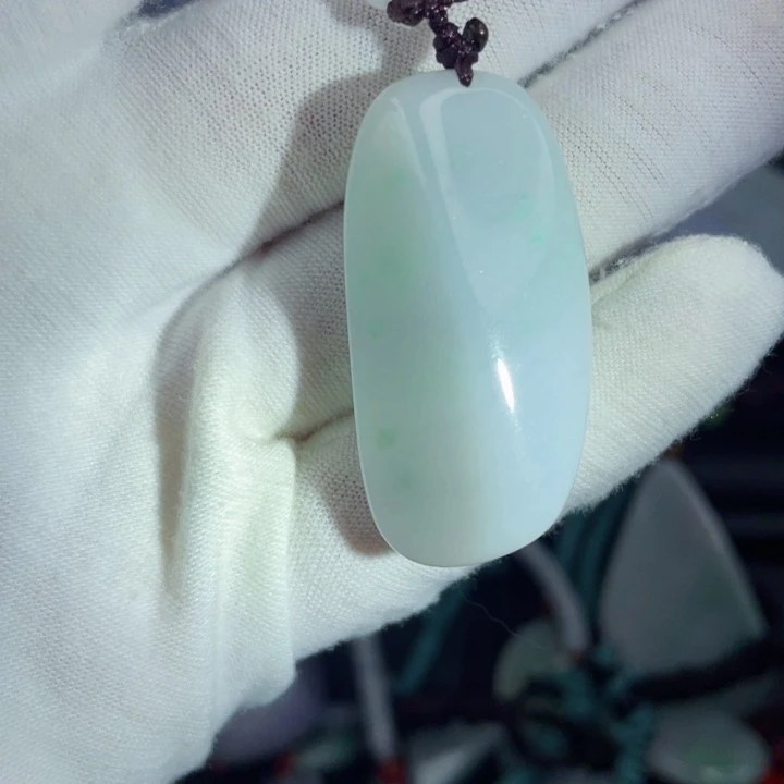 翡翠未镶嵌挂件片料