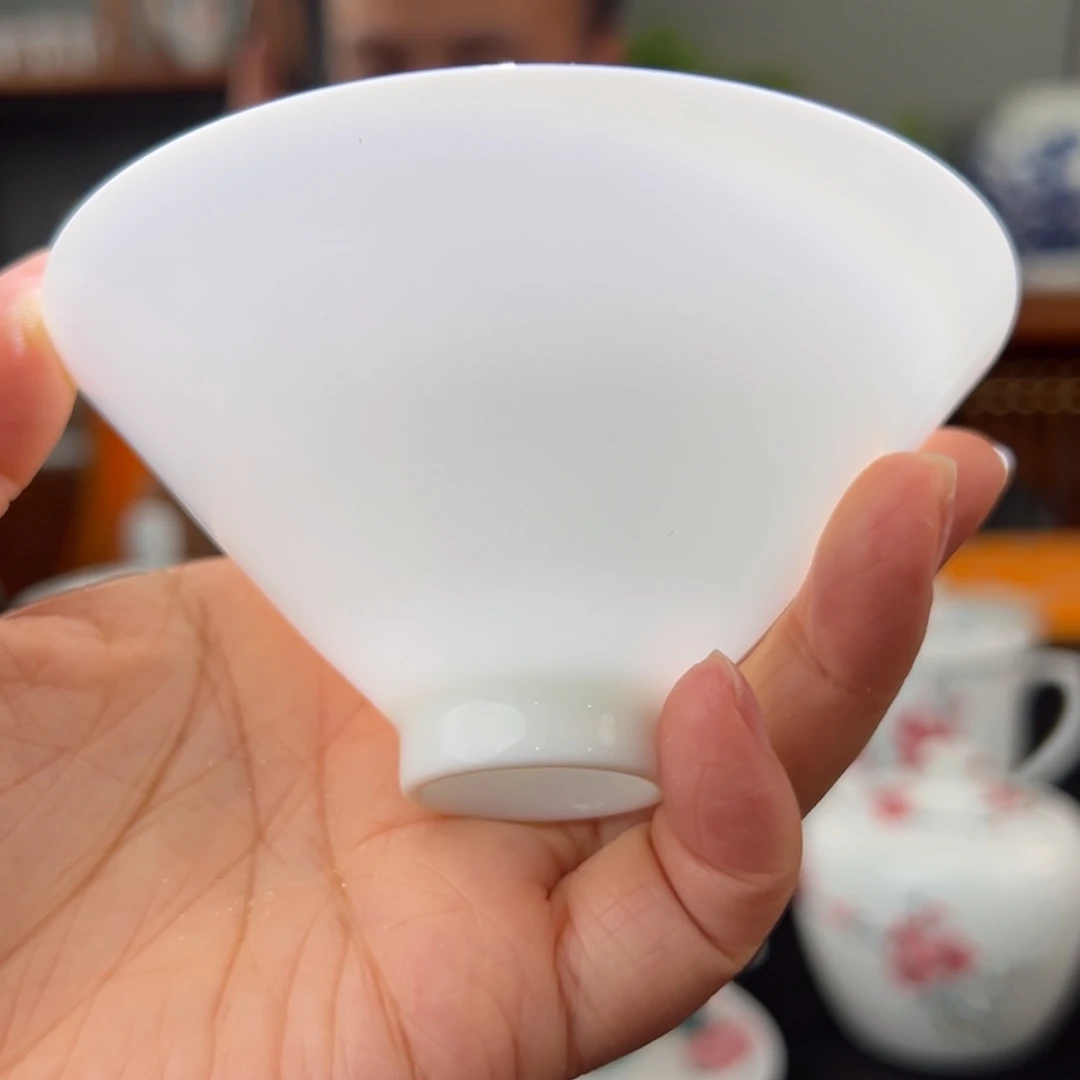 柴窑滑石子精品 素胎斗笠杯（底款杨所）
