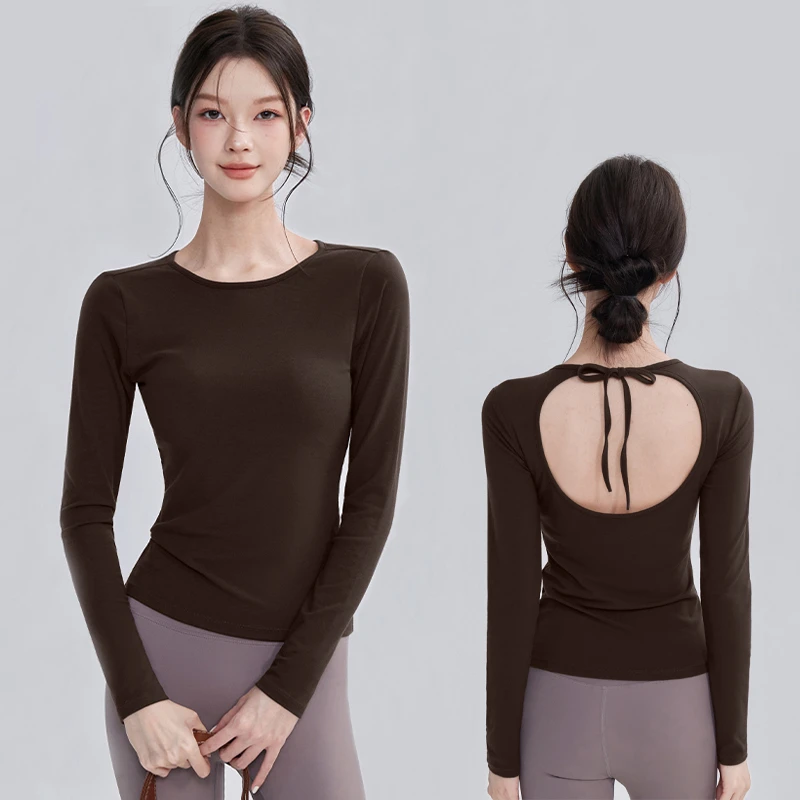 含胸垫美背瑜伽服女春秋薄款修身显瘦训练健身衣跑步透气运动长袖
