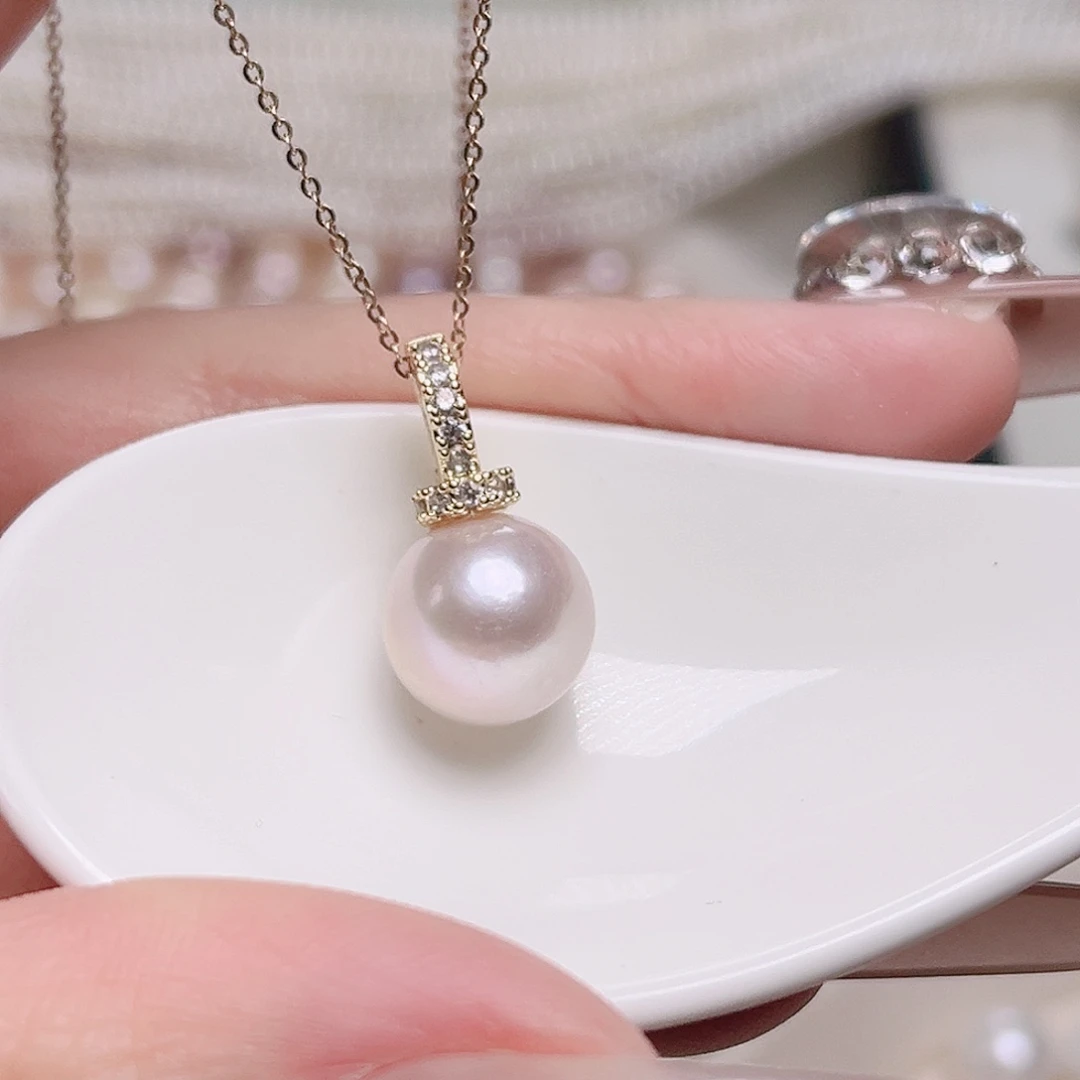 淡水珍珠吊坠(赠链)未镶嵌