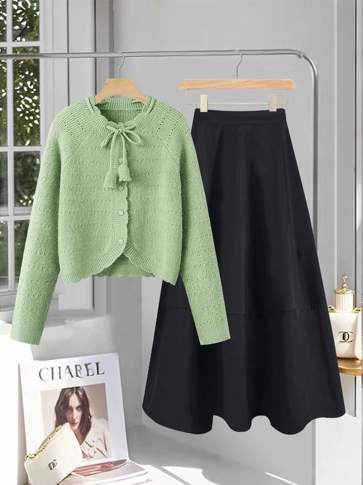 温柔风秋冬套装女绿色清新开衫毛衣显瘦休闲半身裙时尚减龄两件套