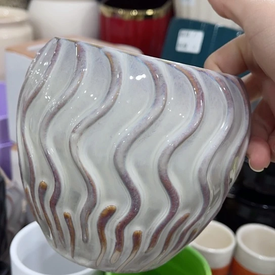 多肉绿植陶瓷花盆9.9包邮，有孔