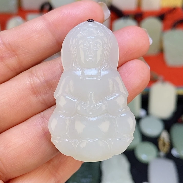 【闪购商品】颈饰未镶嵌和田玉