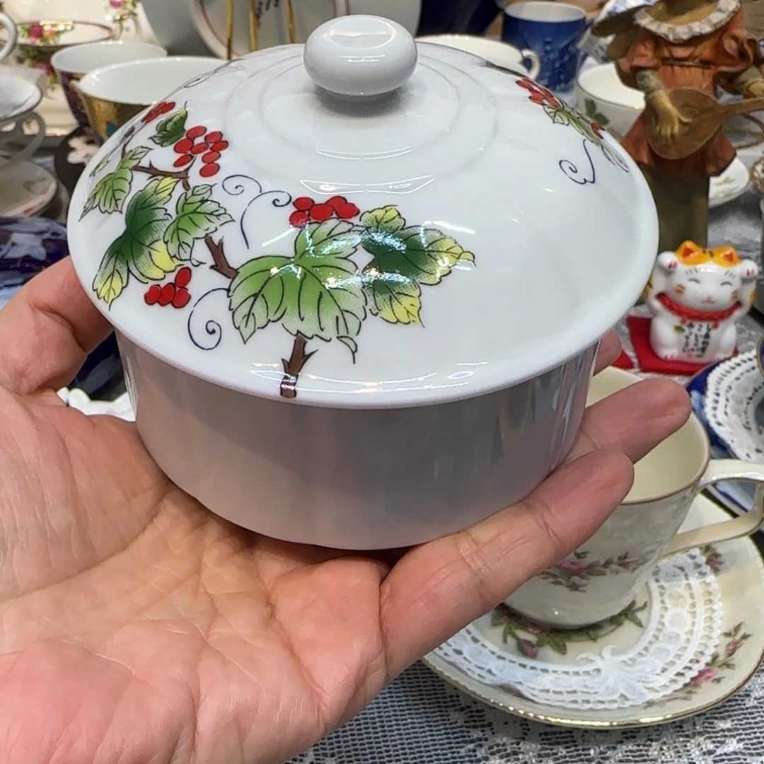 咖啡杯里的咖啡是我的最