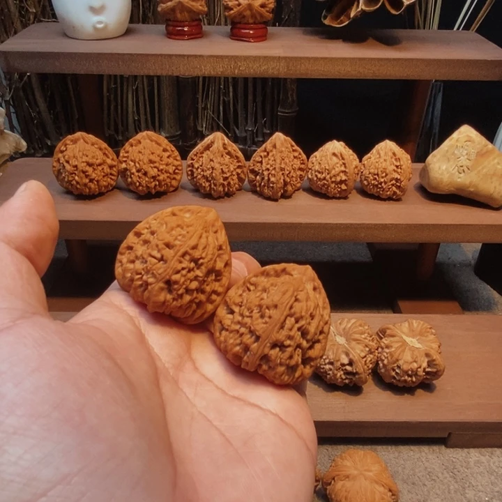 子***～核桃手串/手链40尺全家福三角疆