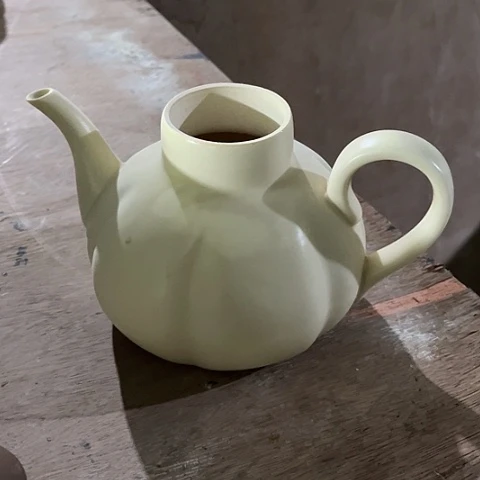 微瑕，明火、不能干烧口径6高12无盖1000毫升