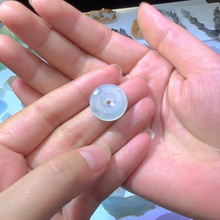 翡翠未镶嵌颈饰天然缅甸翡翠A货平安扣