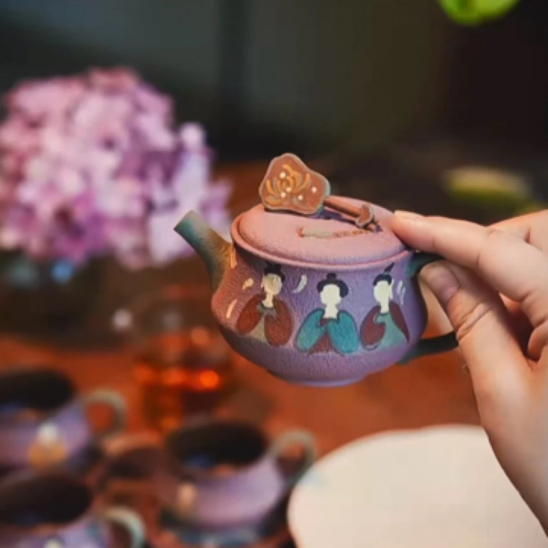 「佳帅紫砂」刘素素云裳茶叙145cc纯手工手制扇子壶敦煌复古仕女图