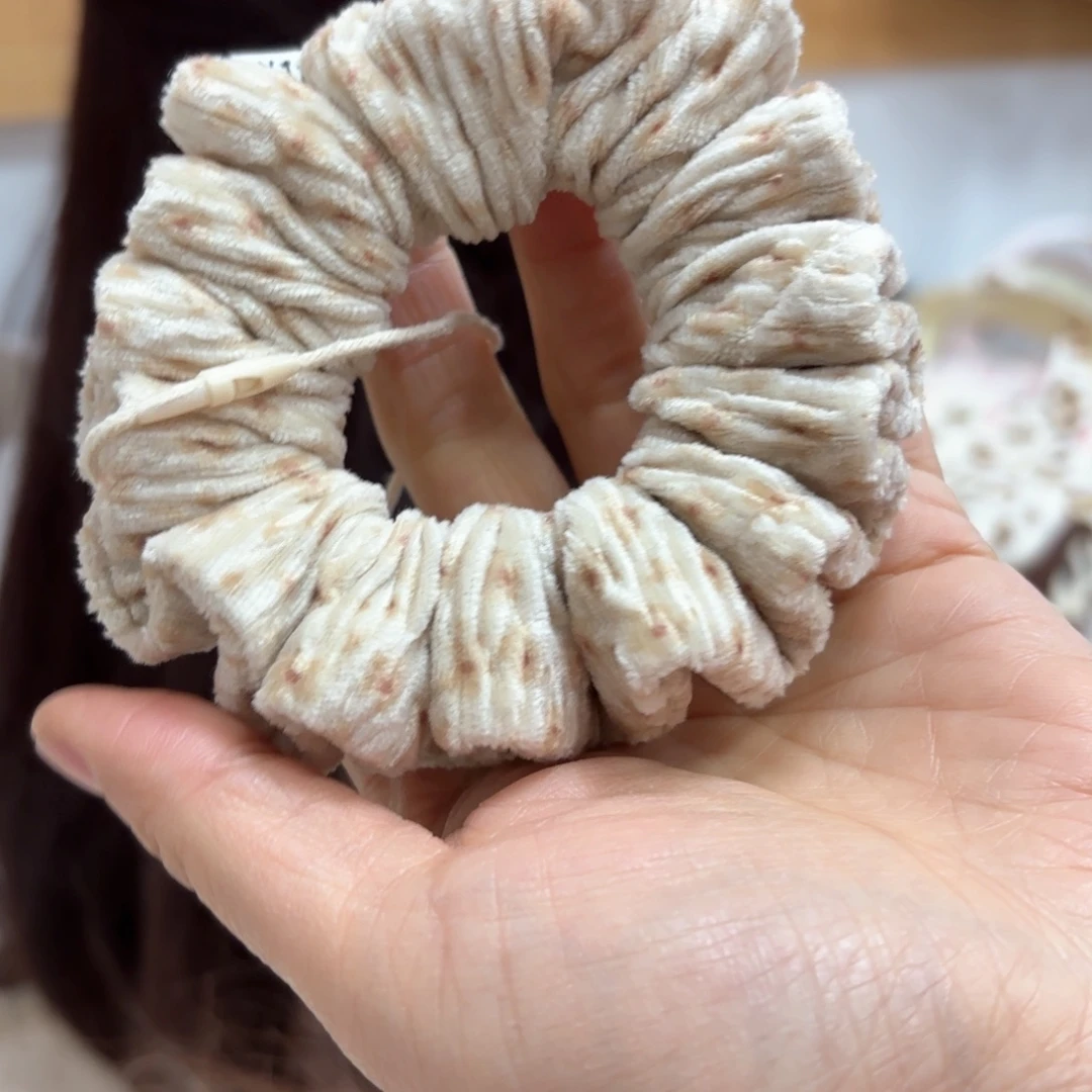布艺非金属丝绒款