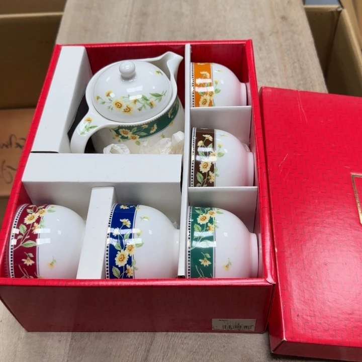 瓷片哈哈哈哈哈哈哈哈哈哈