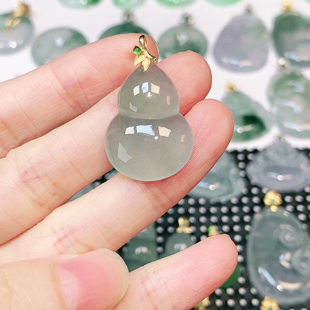 吊坠(不含链)18K金镶嵌翡翠