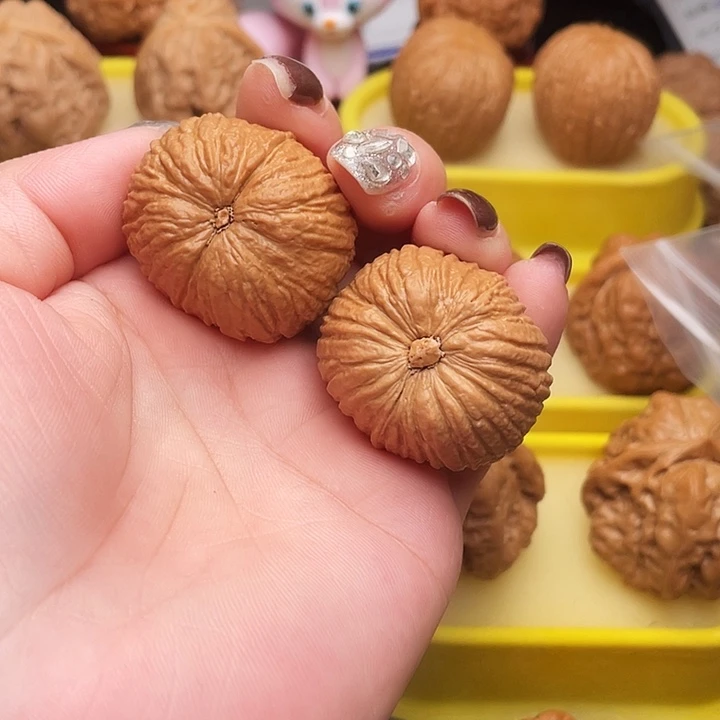 吊坠文玩核桃-**贱猴头