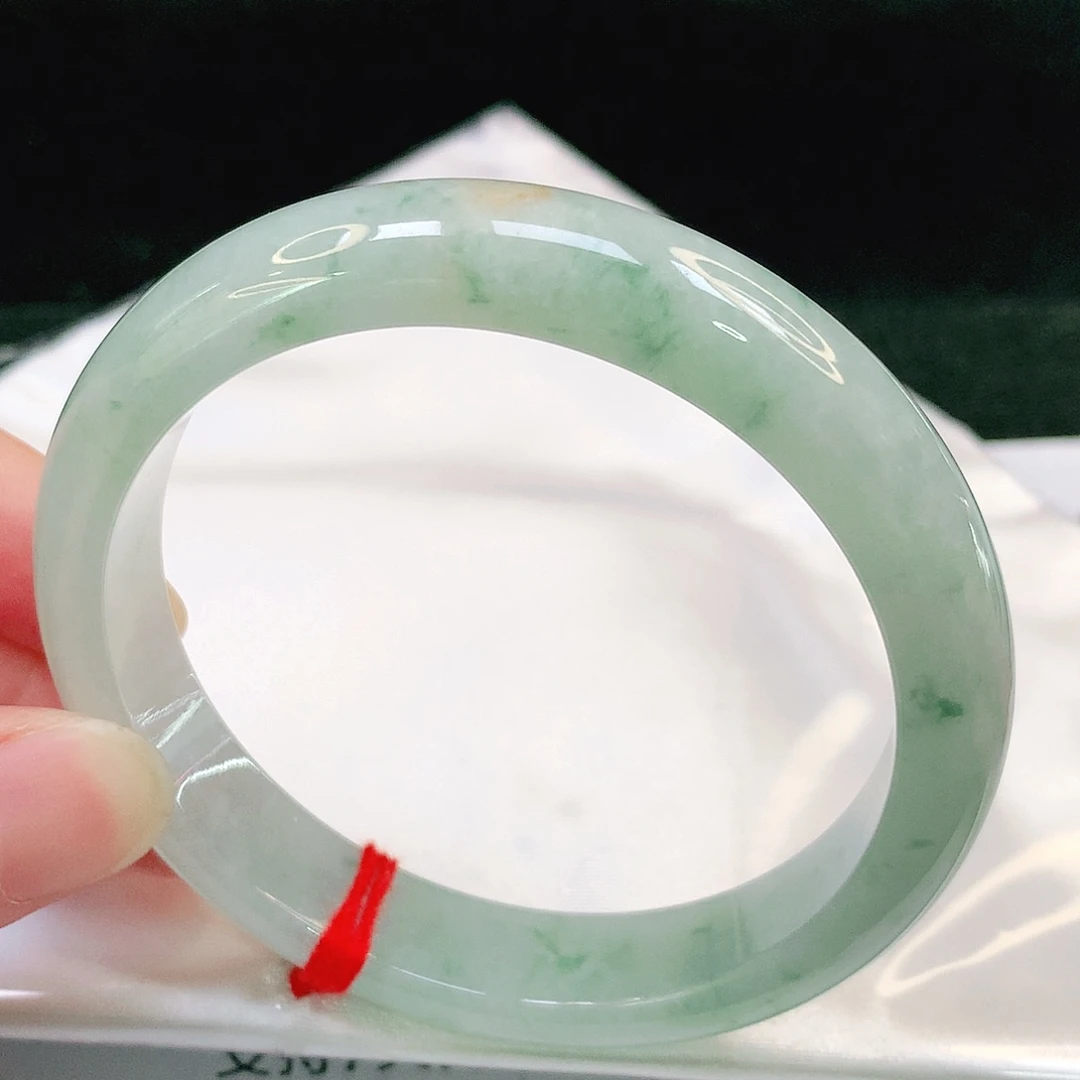 翡翠手镯未镶嵌19号