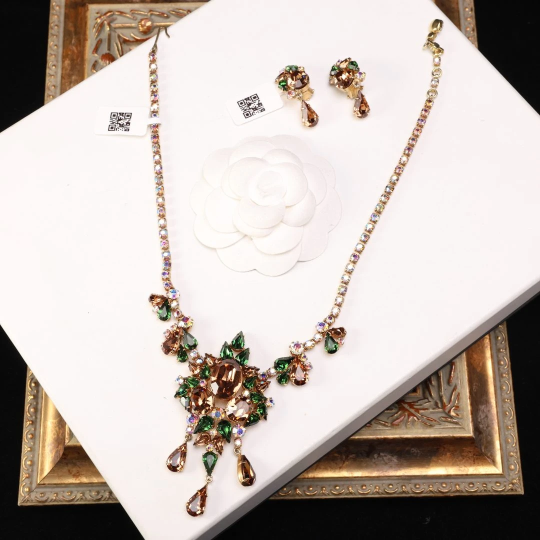 合金合成锆石项链 柚礼中古/烟熏项链耳夹套装cx510531