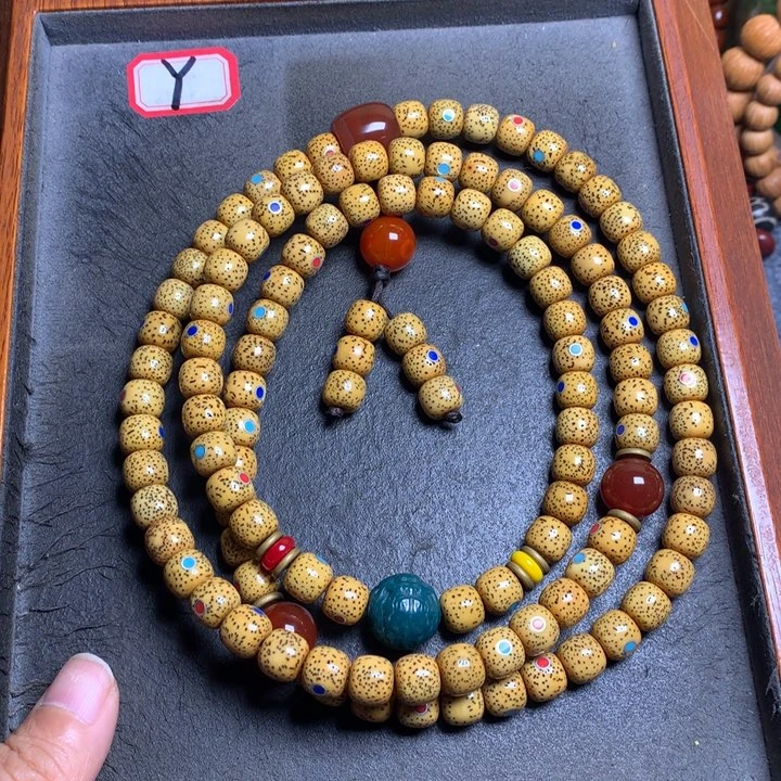 星月菩提吊坠菩提