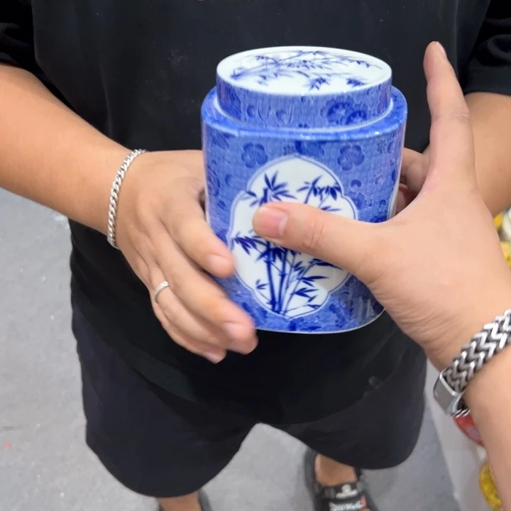 瑕疵福利品陶瓷茶叶罐介意勿拍
