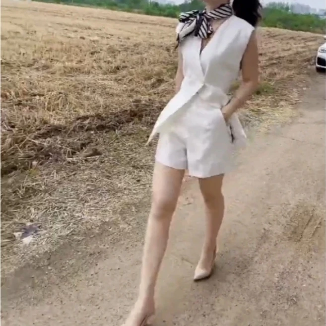 新款时尚洋气精品百搭女装F3121