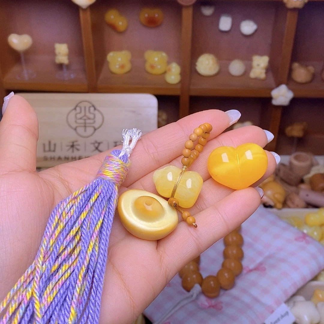 吊坠猴头核桃紫气东来和元宝和二代葫芦提溜和二代心