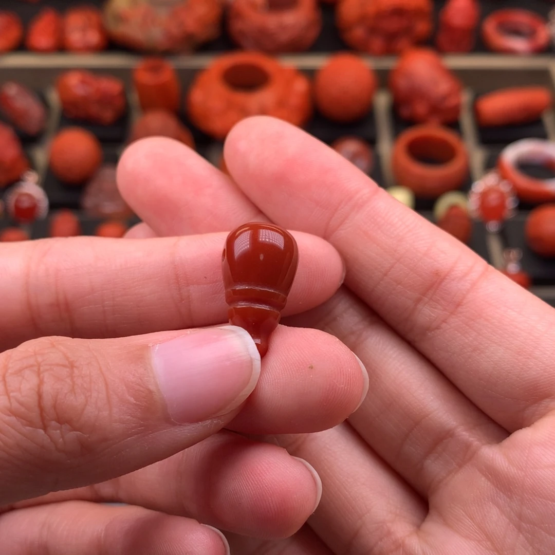 南红玛瑙未镶嵌奶嘴型三通10+