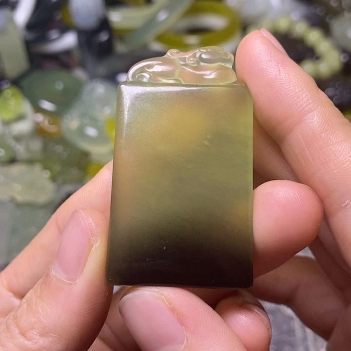 岫玉天然岫玉手把件未镶嵌