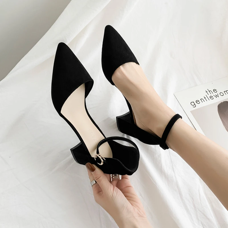 包头凉鞋女仙女风2025春季新款职业尖头高跟鞋一字带粗跟中跟单鞋