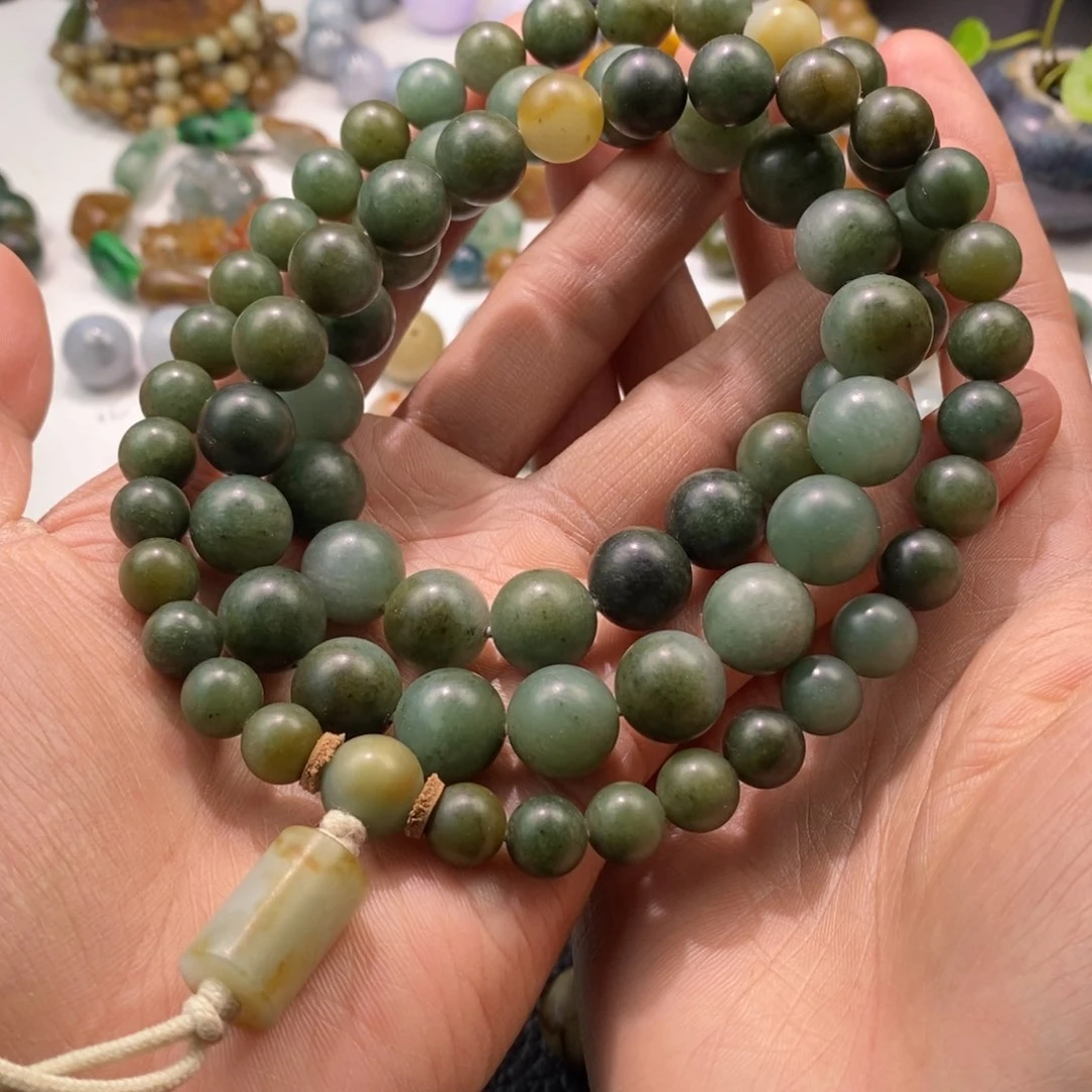 翡翠手链未镶嵌珠子