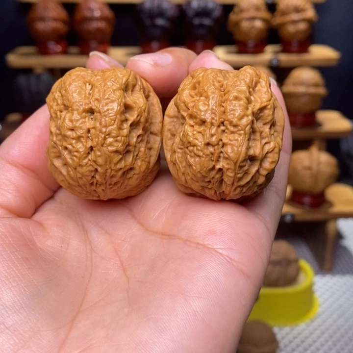 文玩核桃把件方天画蟾68