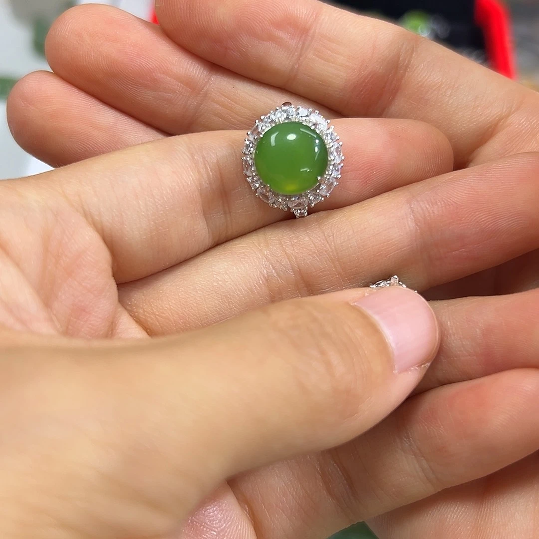 和田玉银S925镶嵌颈饰幸****?