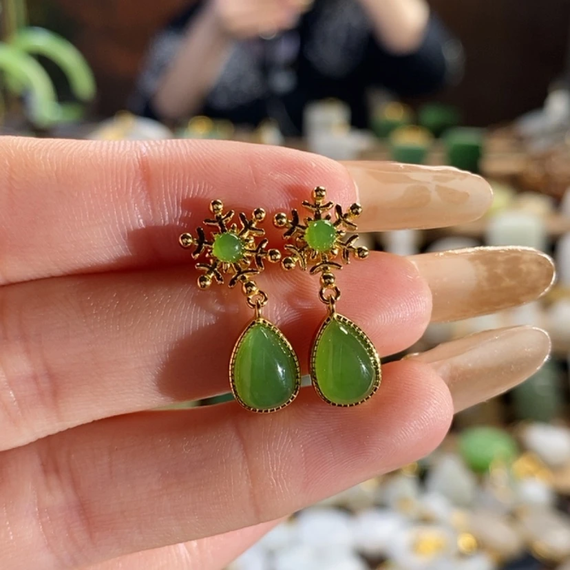 【闪购商品】和田玉耳钉银S925镶嵌