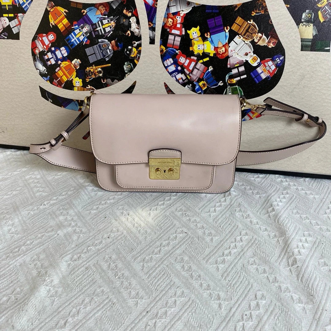95新 MICHAEL KORS/迈克高仕 19280斜挎包