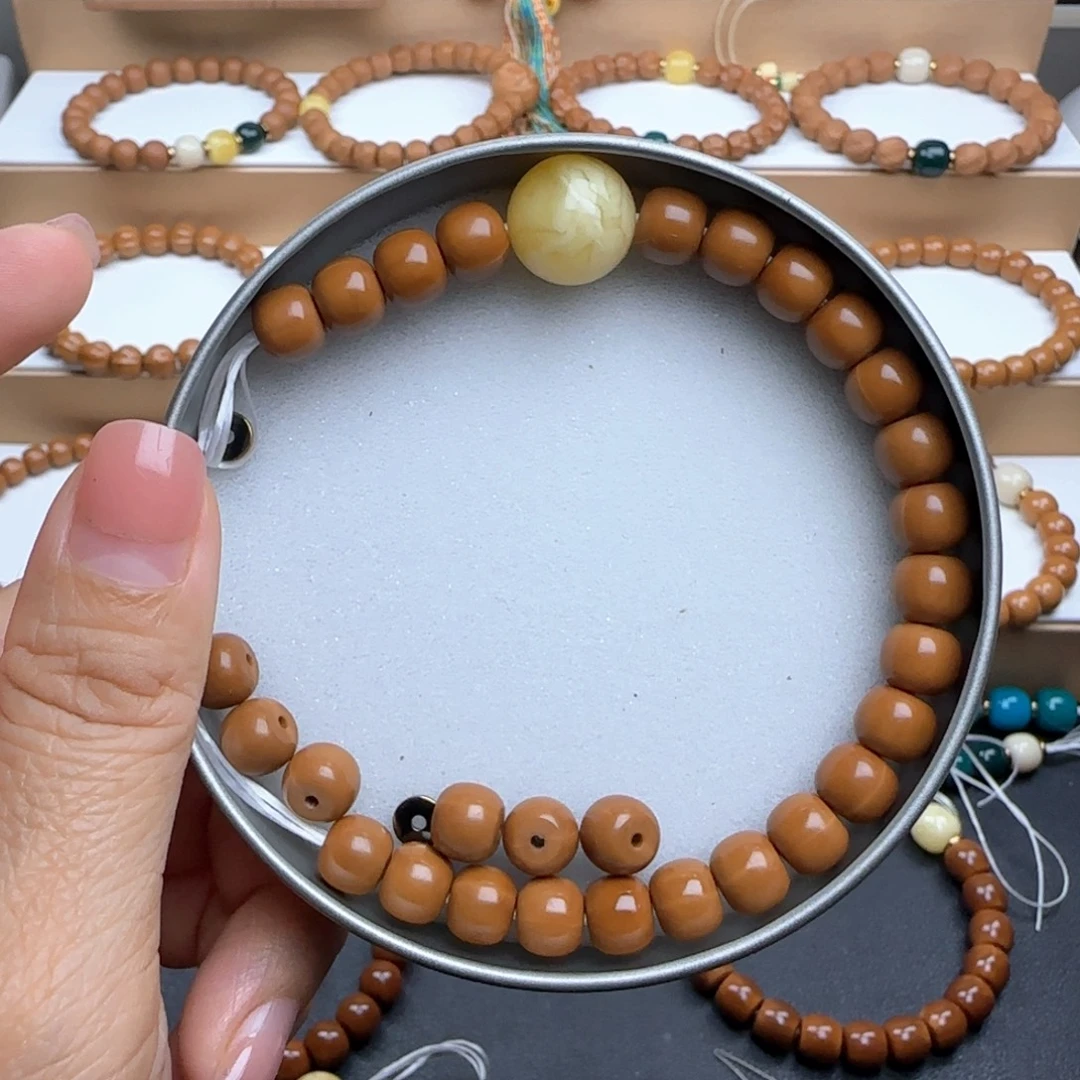 那***好吊坠猴头核桃8+老型+配饰圆蜡虎皮纹