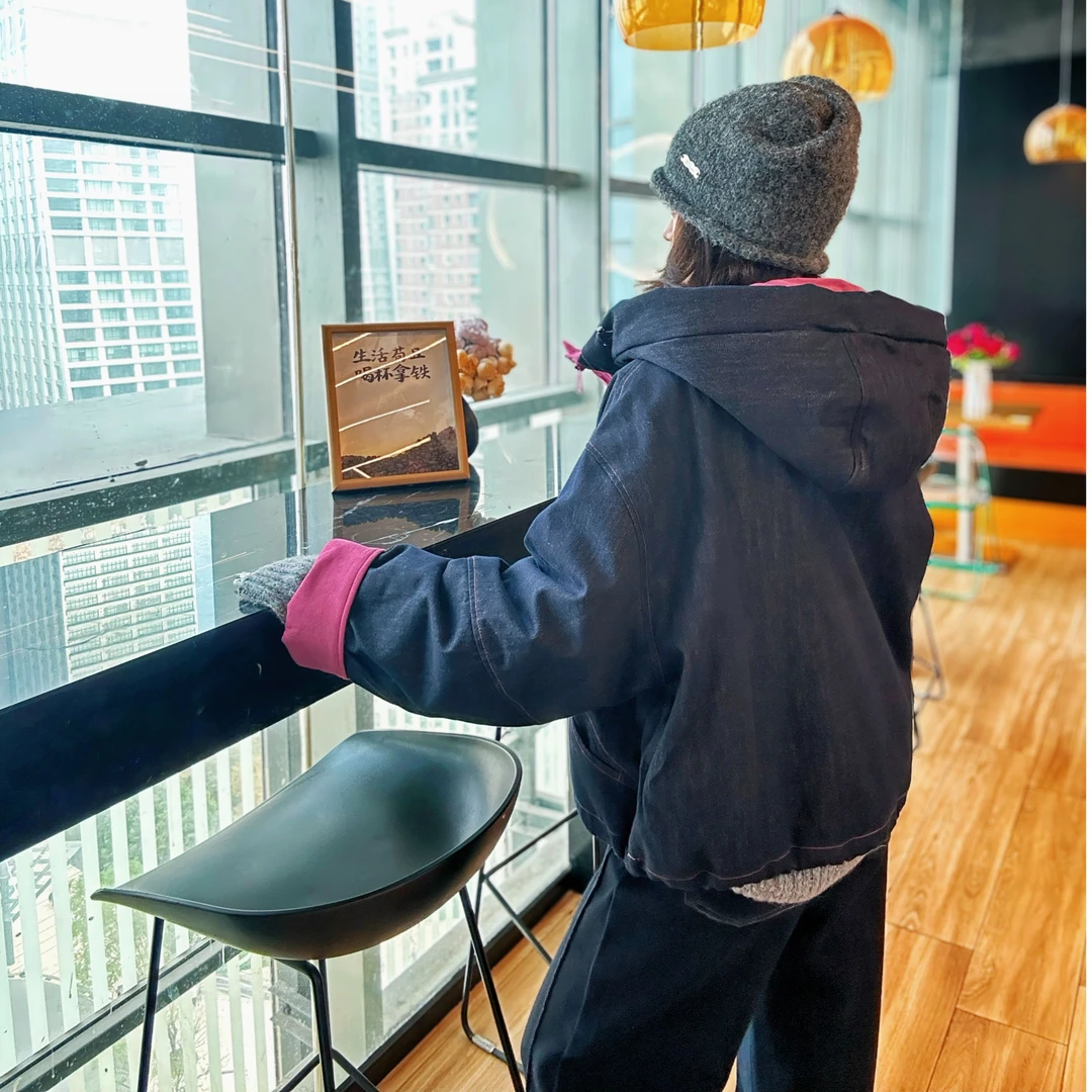 欧馆双拉链拼色牛仔连帽白鸭绒羽绒服98162