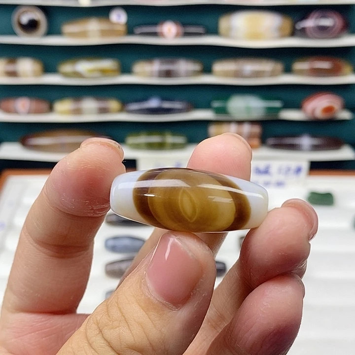 七***棠玛瑙/玉髓未镶嵌颈饰